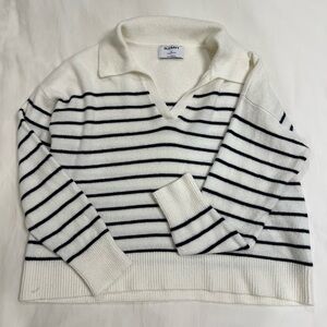 Old Navy Women's V-Neck Striped Sweater - Cream and Black